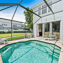 Resort Access: 3BR Townhome w PVT Pool near Disney