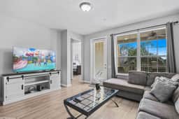 Balcony View 3BR Resort Condo near Epic Universe! - Image 4