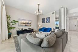 Amazing Mickey Mouse-themed 2BR near Disney! - Image 3