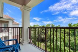 Lake Resort Access 3BR Condo w Balcony near Disney - Image 5