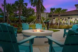 Sleeps 6•Corner Townhome•Resort Amenities - Image 2