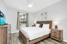 Resort & Pool Access 3BR Condo near Epic Universe! - Image 5