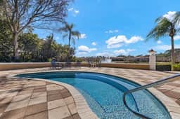 Themed rooms • Pvt pool • BBQ • Near Disney - Image 5