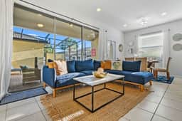5BR Townhome w/ Private Pool·BBQ·Near Disney - Image 3