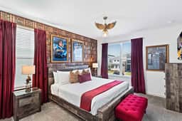 Pool, Themed Rooms & Man Cave! 5BR Oasis - Image 5
