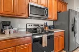 Amazing 3BR condo close to OCCC & Epic Universe! - Image 5