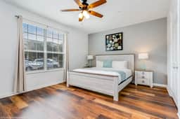 Prime Location Resort! 4BR Condo near Disney, OCCC - Image 2