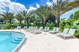 Resort Oasis! 3BR Townhome w Free Parking near WDW - Image 4