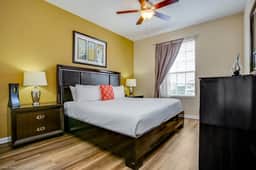 Incredible 3BR w/ Balcony near Epic Universe! - Image 2