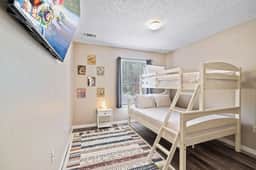Amazing 3BR Home w Balcony very close to Disney! - Image 5