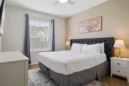 Waterpark Access 3BR Condo w Free Parking near WDW - Image 3
