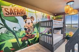Disney Dreams: 3BR Mickey Theme Townhouse w/ Patio - Image 3