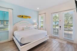 Kissimmee Retreat 4BR Cottage near Disney - Image 3