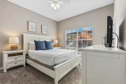 4BR Townhome•Pvt pool•Near theme parks - Image 5