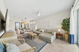 Near Disney Magic!Free Parking!Free WI-FI! - Image 3