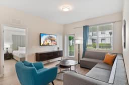 3BR Condo w/ Resort Access near OCC, Theme Parks - Image 4