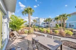 Disney near! 3BR Cottage w Patio & Free Parking - Image 3