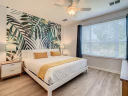 Orlando Getaway! 3BR Townhome near Disney & OCCC - Image 4
