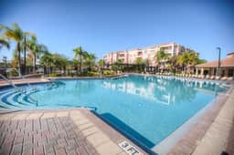 Lakeview 3BR Condo w/Balcony, Pool & Resort Access - Image 4