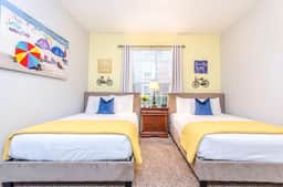 Resort Condo 3BR w Balcony near Theme Parks & OCCC - Image 5