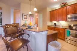 Disney near: 3BR w Balcony & Resort Access - Image 5
