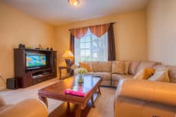 Disney near: 3BR w Balcony & Resort Access - Image 3