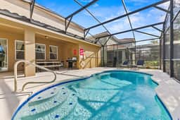 *Private Pool *BBQ *Near Disney *Sleeps 10 - Image 5