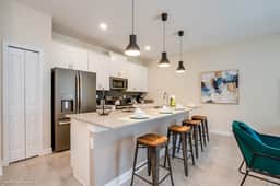 4BR Townhome with Private Pool Kissimmee - Image 5
