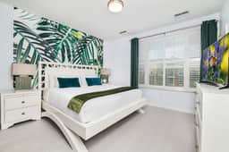 Prime Orlando Location: 3BR Townhome w Theme Rooms - Image 3