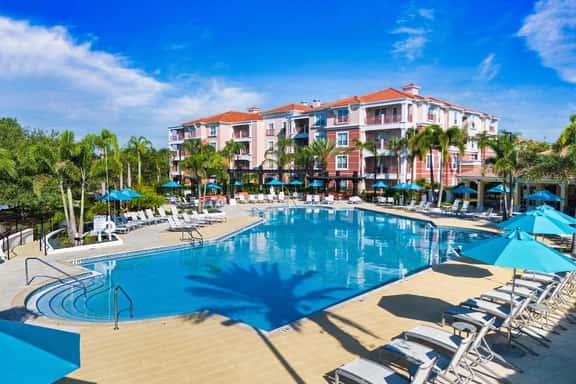 Sleeps 6 · 2nd Floor Condo w/ Private Balcony - Image 1