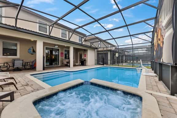 Sleeps 14·Private Pool·Games Room - Image 1