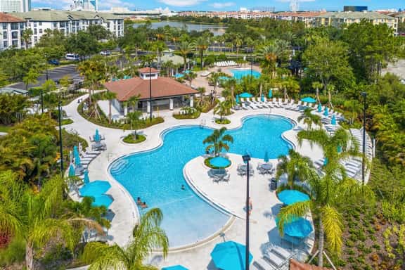 Sleeps 6•Corner Townhome•Resort Amenities - Image 1