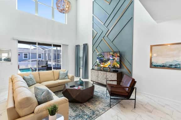 Pool, Themed Rooms & Man Cave! 5BR Oasis - Image 1