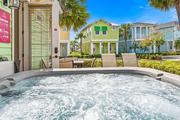 Disney near: 2BR Cottage w/ Balcony & Jacuzzi Joy - Image 1