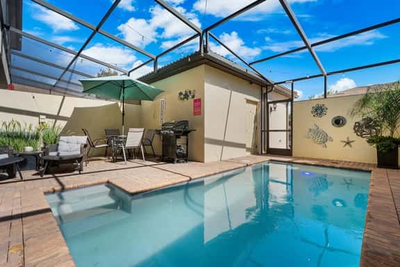 Stunning 5BR Townhouse w Pool & Theme Room - Image 1