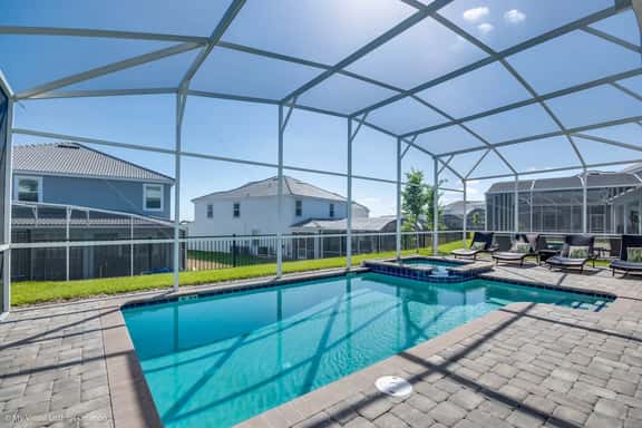 Disney near: 9BR Oasis w Pool & Game Room - Image 1