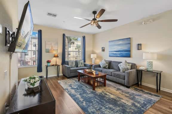 Sublime 3BR Townhome: Pool & Free Parking near WDW - Image 1