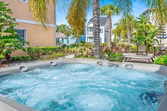 Margaritaville 4BR Retreat w Jacuzzi, Four Corners - Image 1