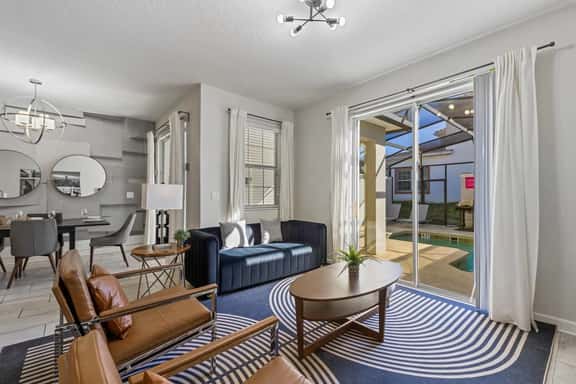 Themed 4BR Townhouse w/ Private Pool in Davenport - Image 1
