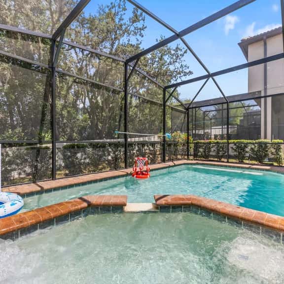 Spacious 5BR Home with Private Pool in Kissimmee - Image 1