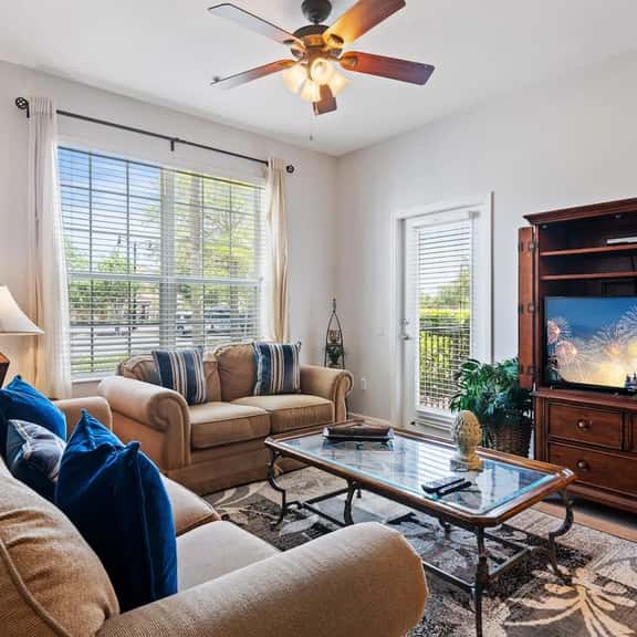 Resort Condo: 3BR w Theme room & Parking near WDW - Image 1