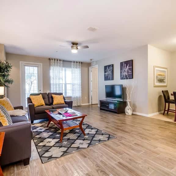 Resort & Pool Access 3BR Condo near Disney Orlando - Image 1