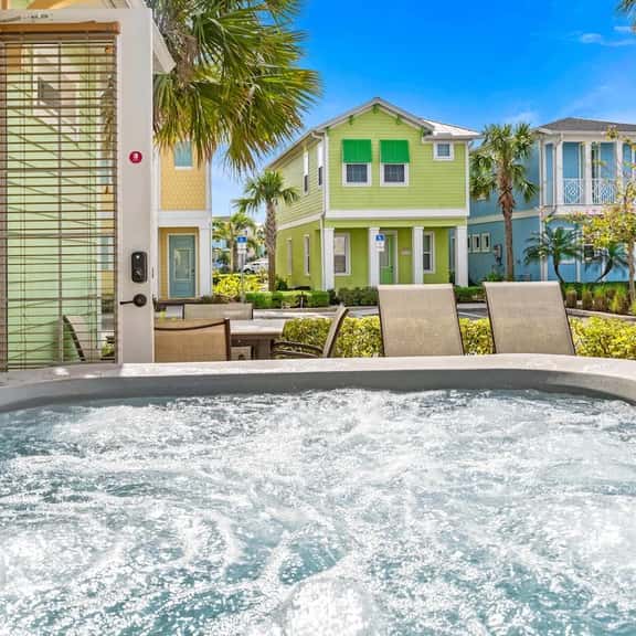 Disney near: 2BR Cottage w/ Balcony & Jacuzzi Joy - Image 1