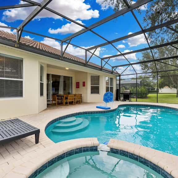 Private Pool! 5BR Home w Nemo Themed Room near WDW - Image 1