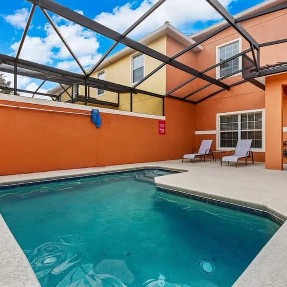 4BR Townhome•Pvt pool•Near theme parks - Image 1
