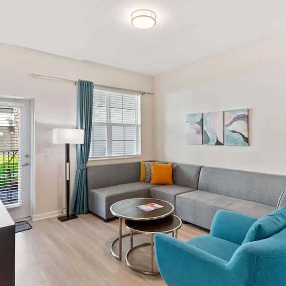 3BR Condo w/ Resort Access near OCC, Theme Parks - Image 1