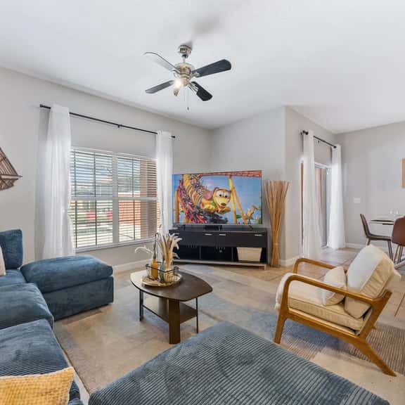4BR Fun House! with Private Pool near Disney! - Image 1