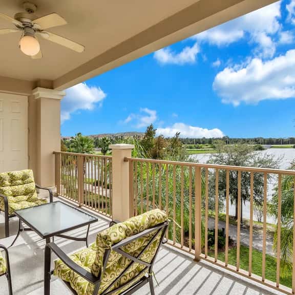 Lakeview 3BR Condo w/Balcony, Pool & Resort Access - Image 1