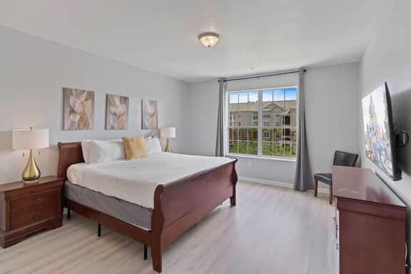 Balcony View 3BR Resort Condo near Epic Universe! - Image 5