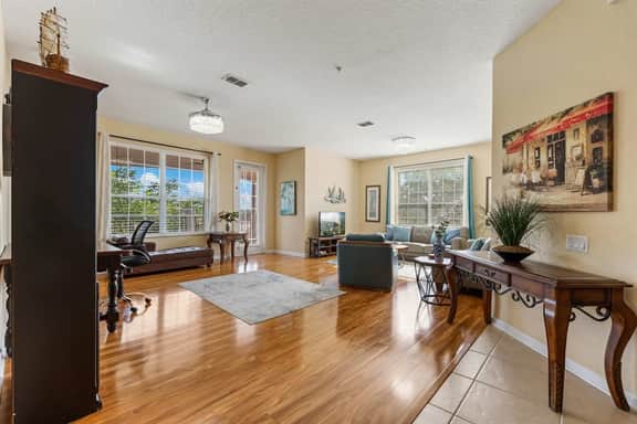 Sleeps 6 · 2nd Floor Condo w/ Private Balcony - Image 4